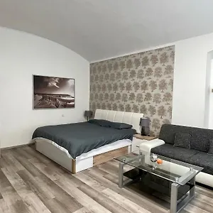 Wenceslas Square Two-floor Apartament Praga