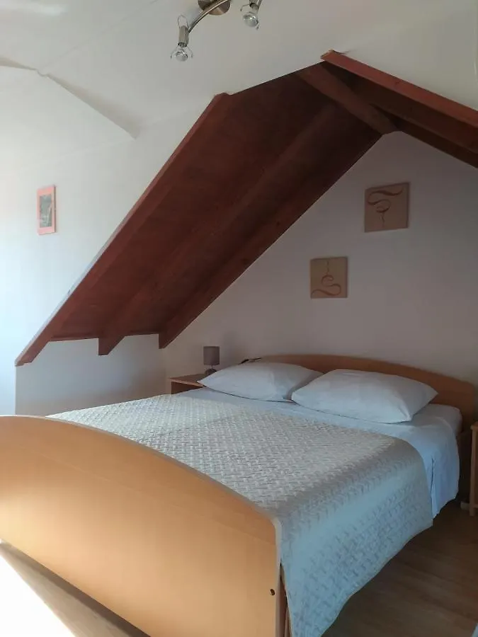 Apartment Room Parcina Trogir Chorwacja